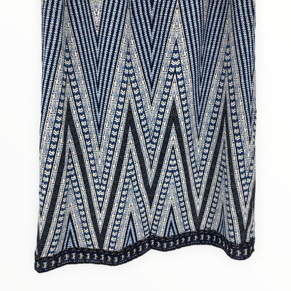 BCBGMaxAzria Jane Blue Chevron Print Two-Level Skirt in Blue Sphere size XXS NWT - Picture 6 of 13